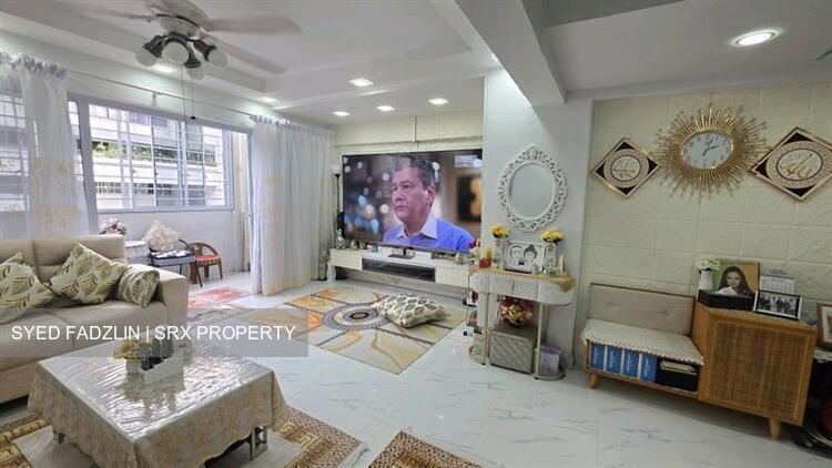 Blk 337 Jurong East Avenue 1 (Jurong East), HDB Executive #559129071